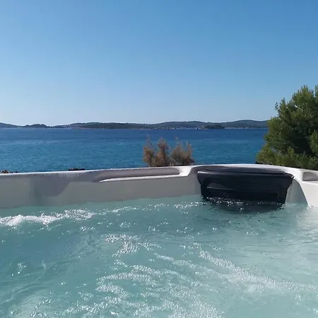 Lavanda Mobile Homes & Orebić