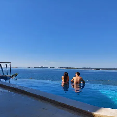 Lavanda Mobile Homes &