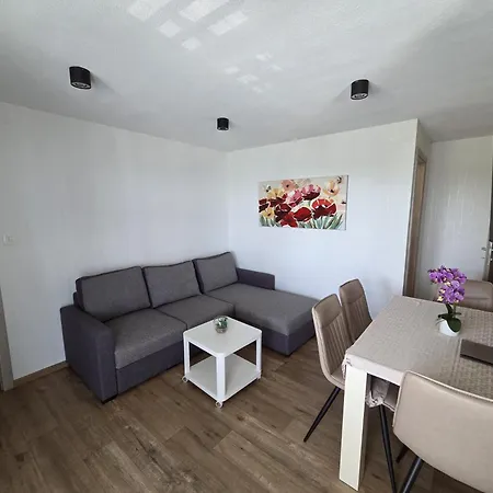 Lavanda Mobile Homes & Orebić