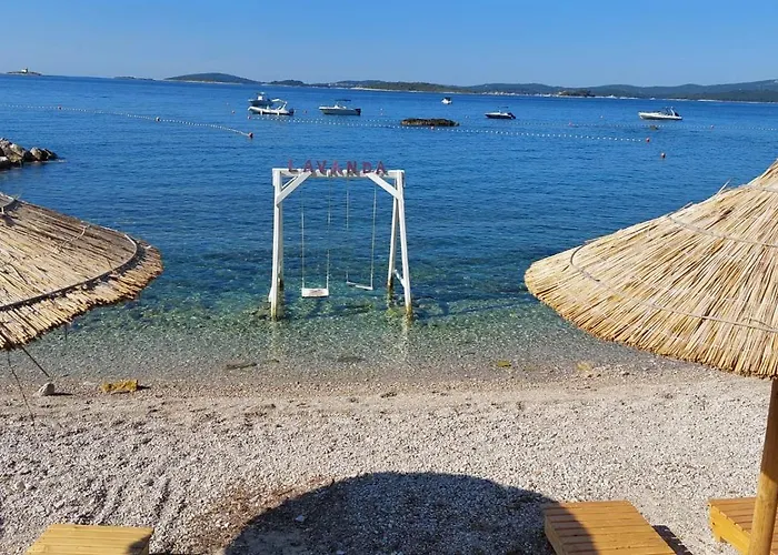 Lavanda Mobile Homes & 4*