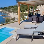 Lavanda Mobile Homes & 4*