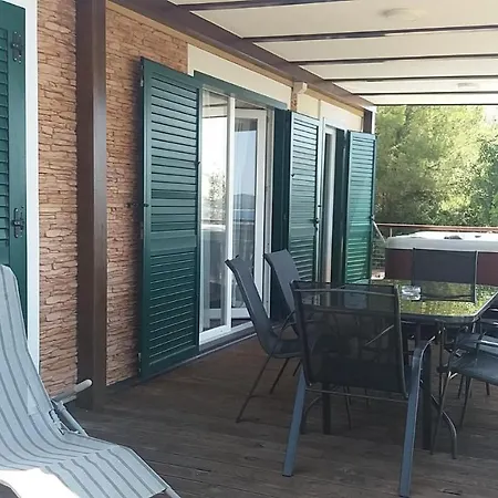 Lavanda Mobile Homes & Park za odmor 4*