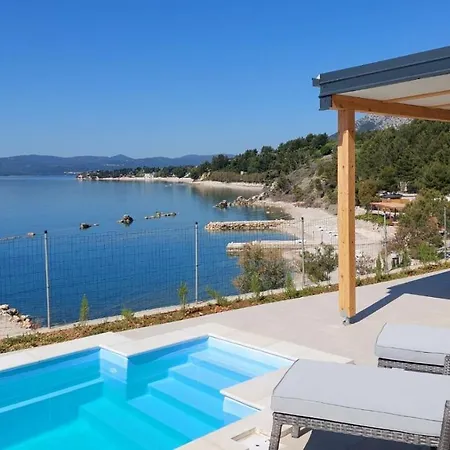 Lavanda Mobile Homes & 4*