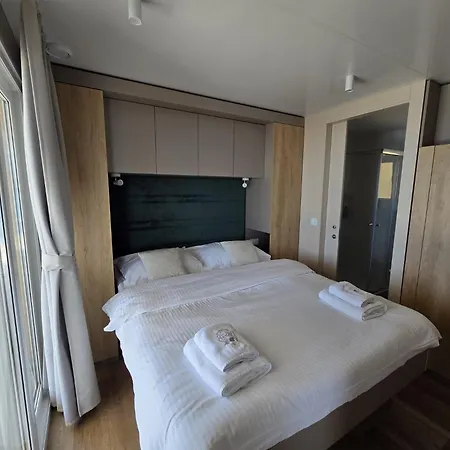 Lavanda Mobile Homes &