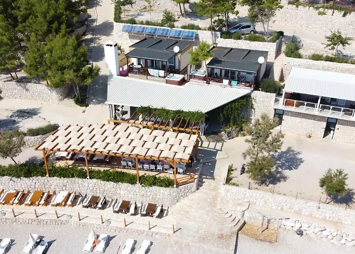 Lavanda Mobile Homes & 4* Orebić