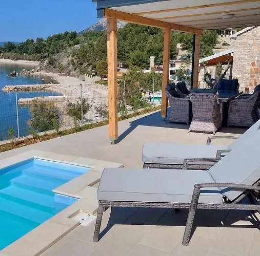 Lavanda Mobile Homes & 4*