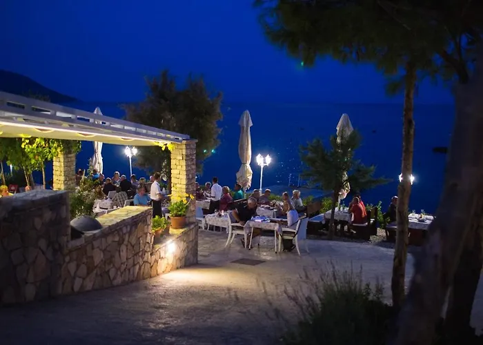 Lavanda Mobile Homes & Πάρκο διακοπών 4*